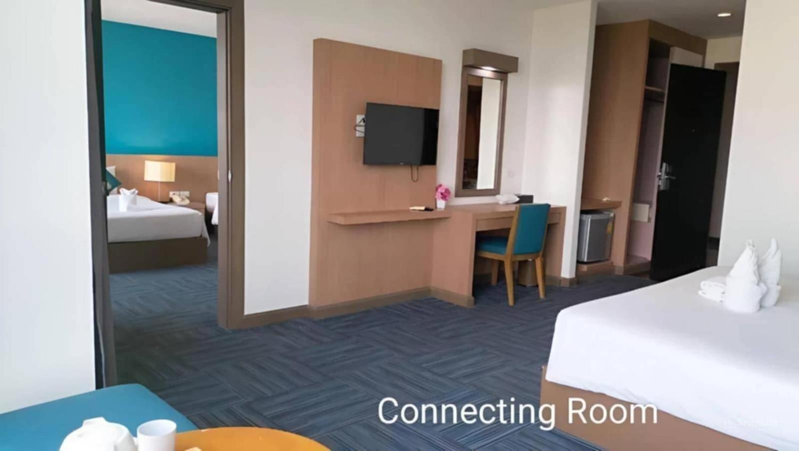 S Tara Grand Hotel Сурат Тхани Екстериор снимка